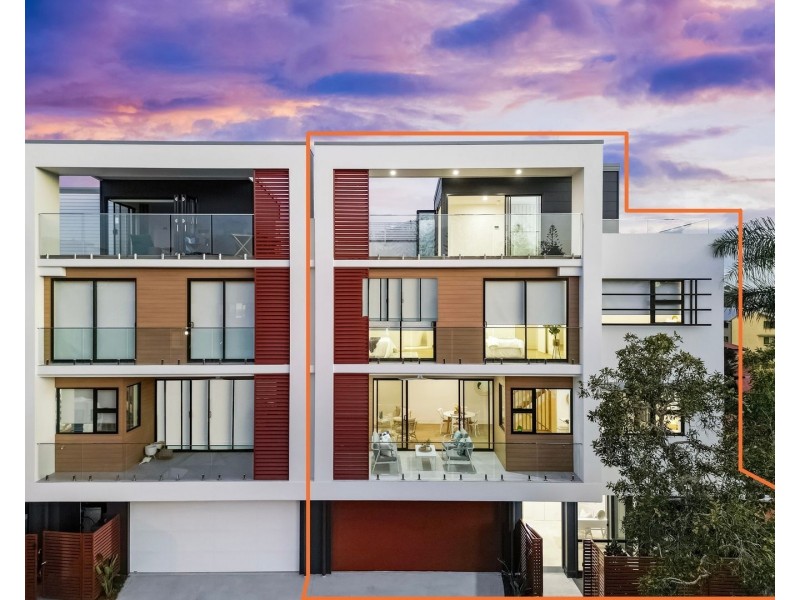 3/1372 Gold Coast Highway, Palm Beach QLD 4221