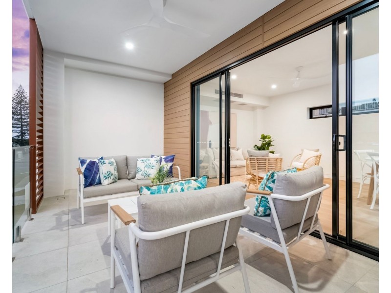 3/1372 Gold Coast Highway, Palm Beach QLD 4221