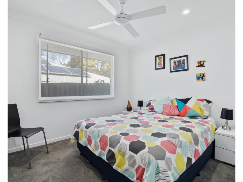 1/3 Element Street, Elanora QLD 4221