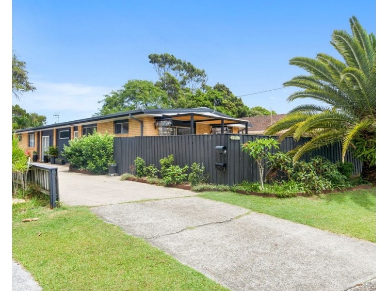 1/454 Cypress Terrace North, Palm Beach QLD 4221
