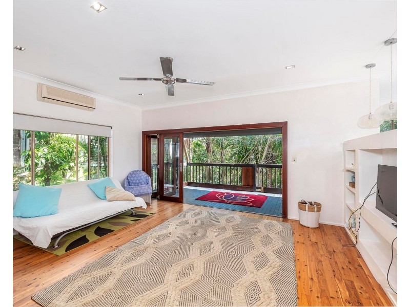 108 Illawarra Crescent, Tugun QLD 4224