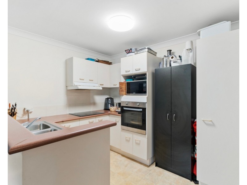 11/15 Simpsons Road, Elanora QLD 4221