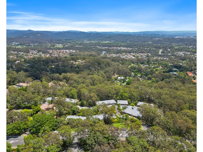 11/15 Simpsons Road, Elanora QLD 4221