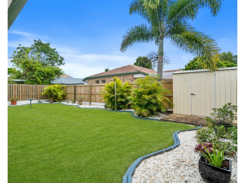 29 Ottelia Drive, Elanora QLD 4221