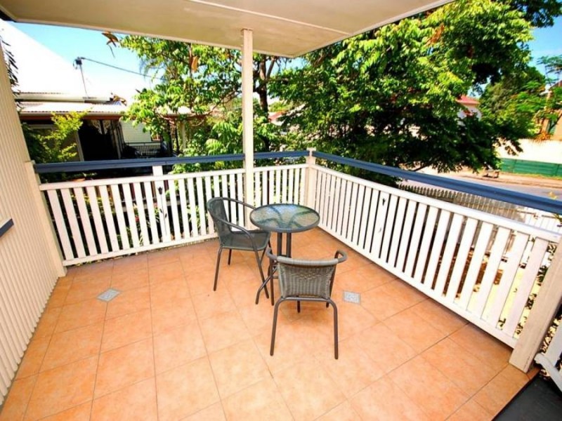 14 Northcote Street, East Brisbane QLD 4169