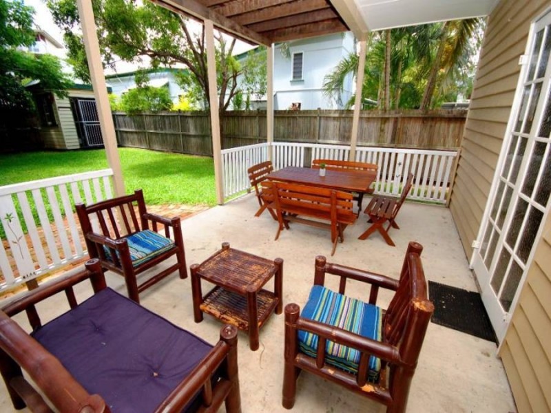 14 Rosina Street, Kangaroo Point QLD 4169