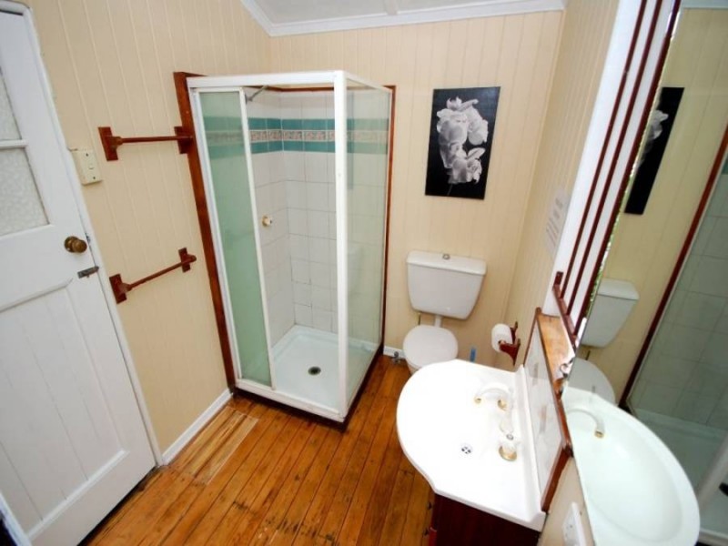 14 Rosina Street, Kangaroo Point QLD 4169