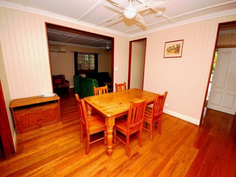 14 Rosina Street, Kangaroo Point QLD 4169