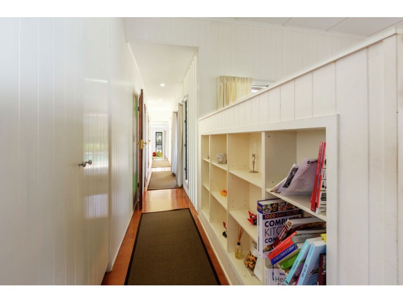 32 Lochaber Street, Dutton Park QLD 4102