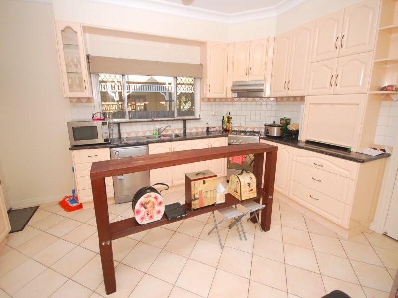 36 Jamieson Street, Bulimba QLD 4171