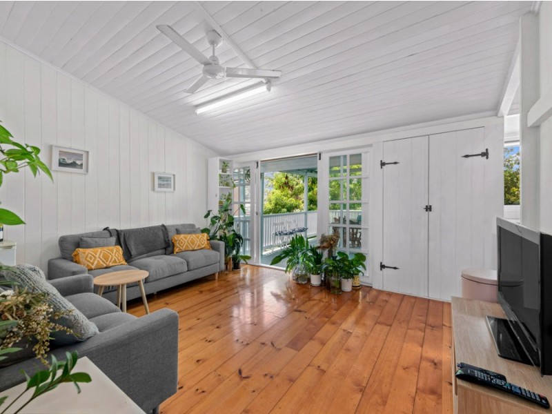 28 Maynard Street, Woolloongabba QLD 4102
