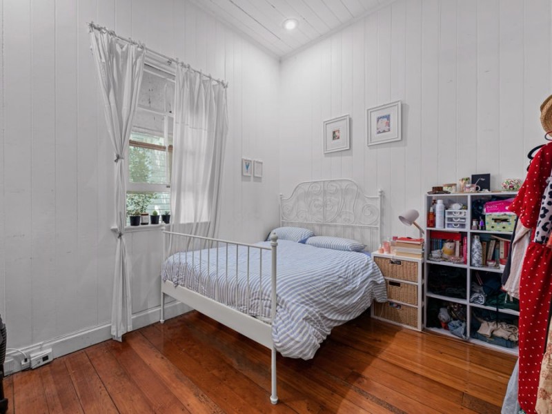 28 Maynard Street, Woolloongabba QLD 4102