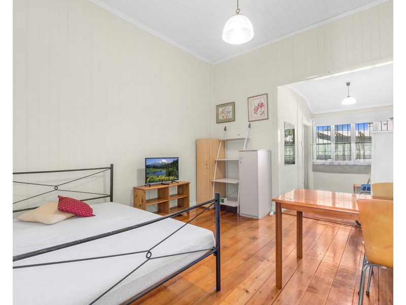 4/29 Park Road West, Dutton Park QLD 4102