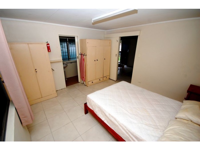 4/61 Lockerbie Street, Kangaroo Point QLD 4169