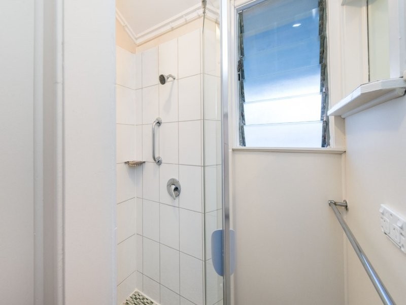 61 Lockerbie Street, Kangaroo Point QLD 4169