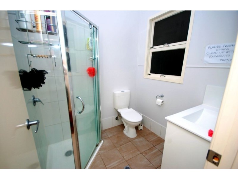 61 Lockerbie Street, Kangaroo Point QLD 4169