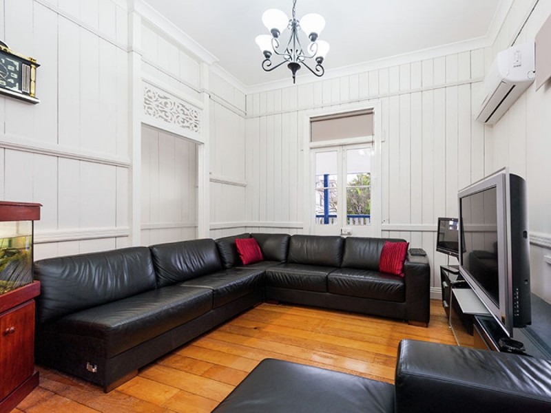 35 Salstone Street, Kangaroo Point QLD 4169