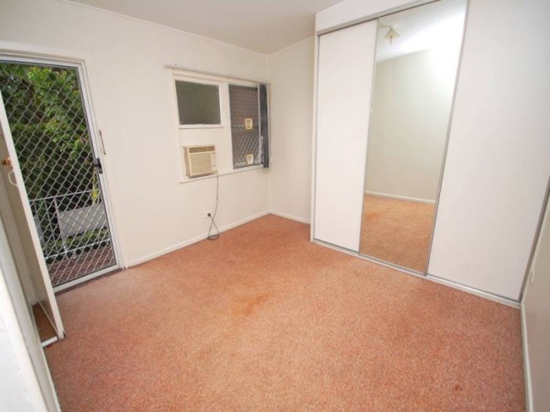 5/47 Deshon Street, Woolloongabba QLD 4102