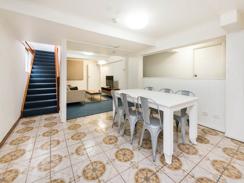43 Rawnsley Street, Dutton Park QLD 4102