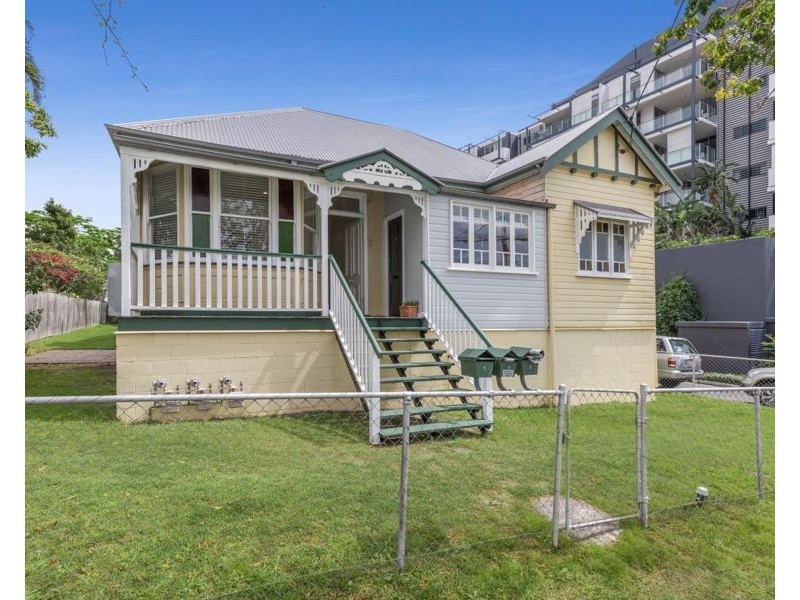 2/90 Lewis Street, Woolloongabba QLD 4102