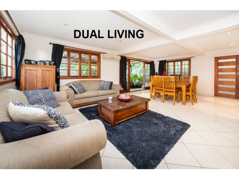 30 KATOOMBA AVENUE, Hawthorne QLD 4171