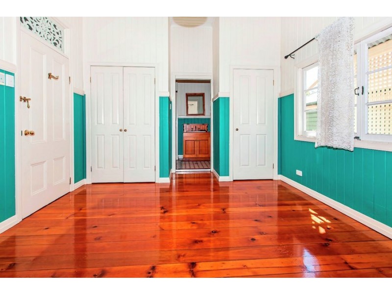 24 Geelong street, East Brisbane QLD 4169