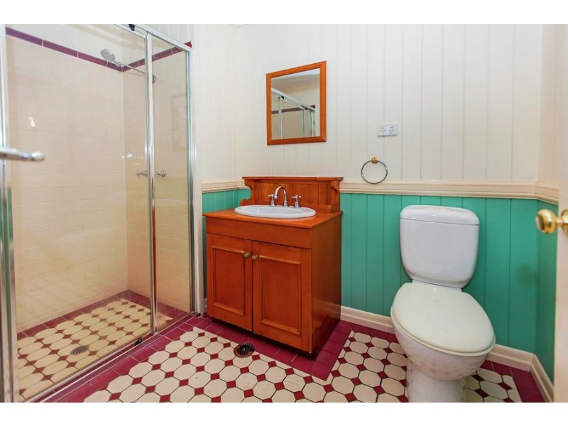 24 Geelong street, East Brisbane QLD 4169