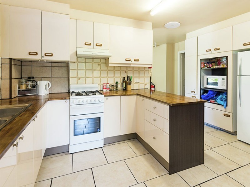 282 Orange Grove Road, Salisbury QLD 4107