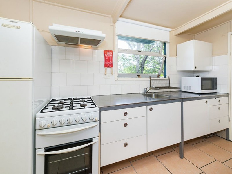 282 Orange Grove Road, Salisbury QLD 4107