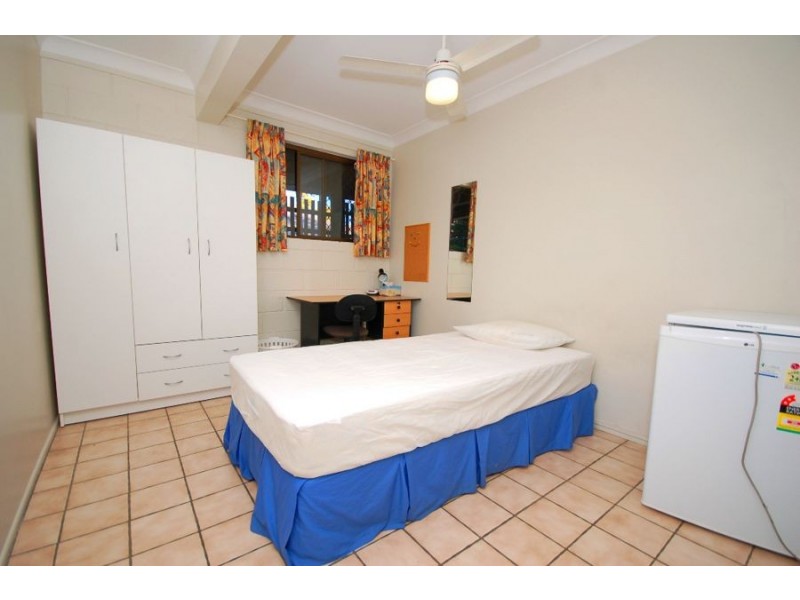 15 Hawthorne Road, Hawthorne QLD 4171