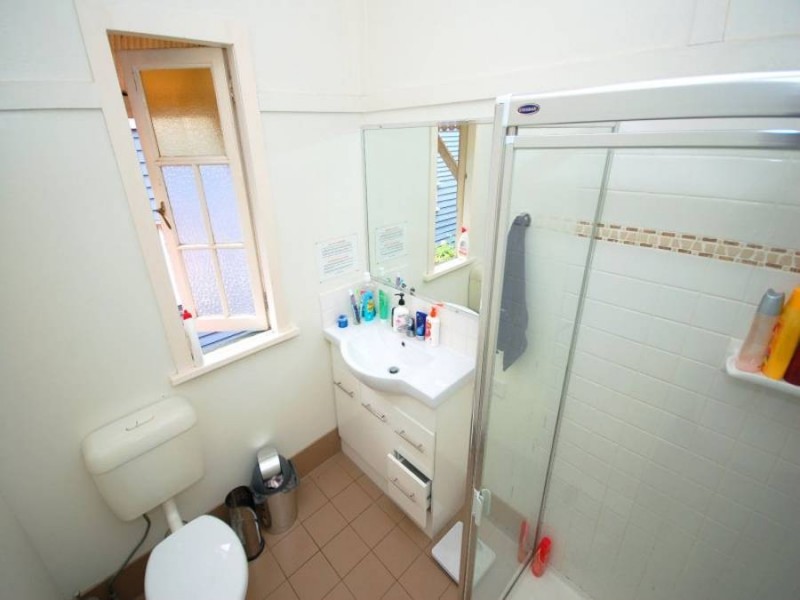 15 Hawthorne Road, Hawthorne QLD 4171