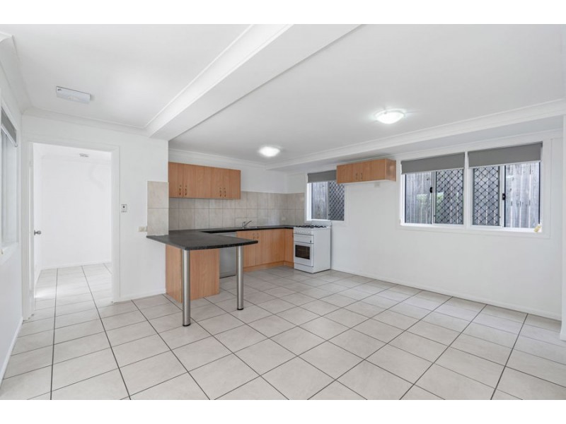 87 Qualtrough Street, Woolloongabba QLD 4102