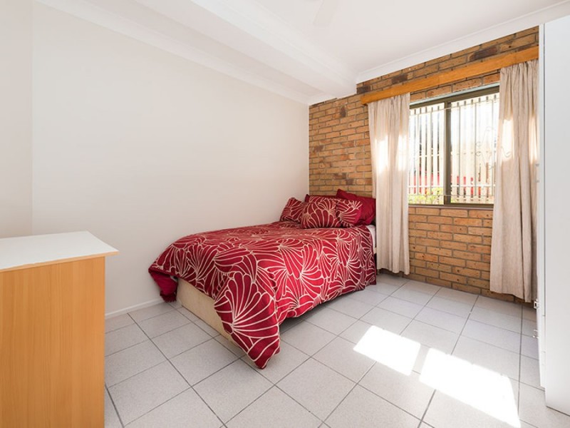 28A Palmerston Street, Annerley QLD 4103