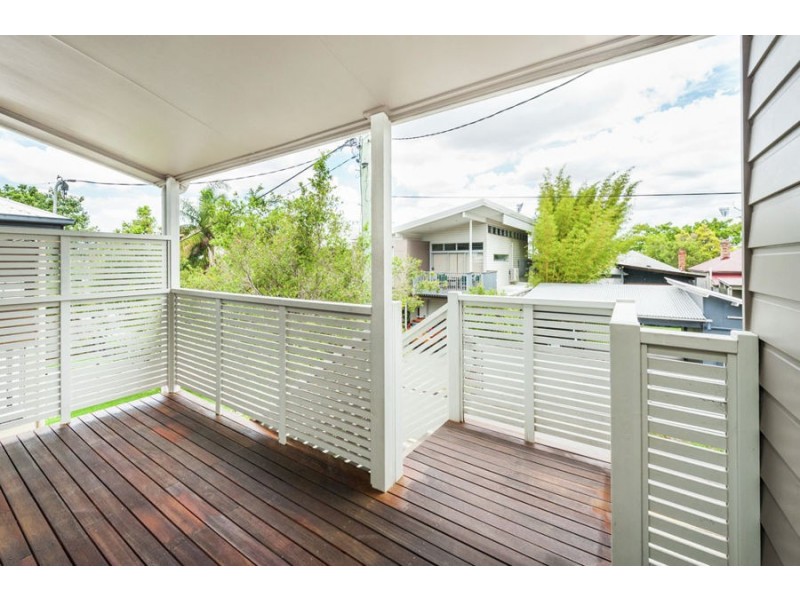 16 Kingfisher Lane, East Brisbane QLD 4169