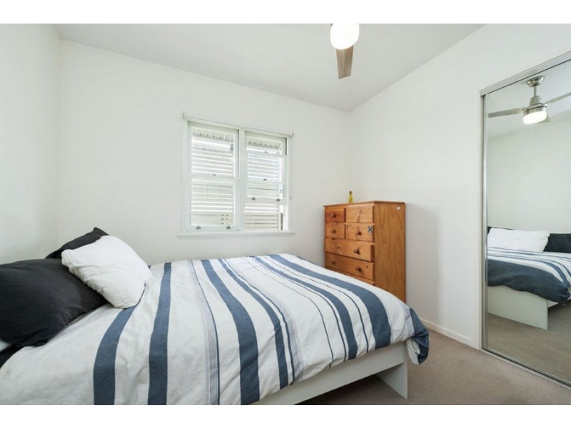 16 Kingfisher Lane, East Brisbane QLD 4169