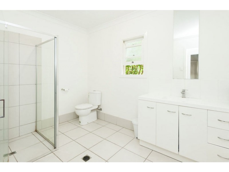 16 Kingfisher Lane, East Brisbane QLD 4169