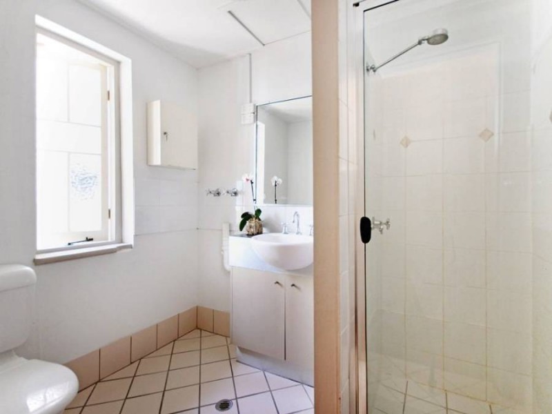 3/29 Overend Street, East Brisbane QLD 4169