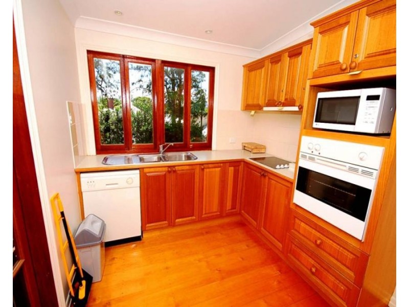 14 Northcote Street, East Brisbane QLD 4169