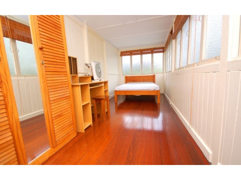 116 Pearson Street, Kangaroo Point QLD 4169