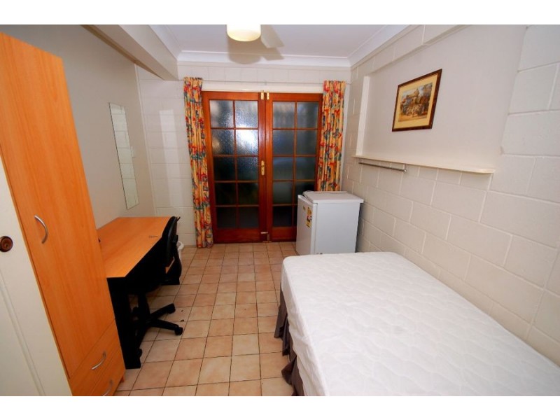 15 Hawthorne Road, Hawthorne QLD 4171