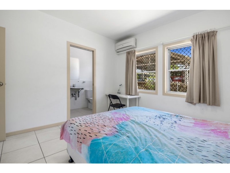 52 Bromley St, Kangaroo Point QLD 4169