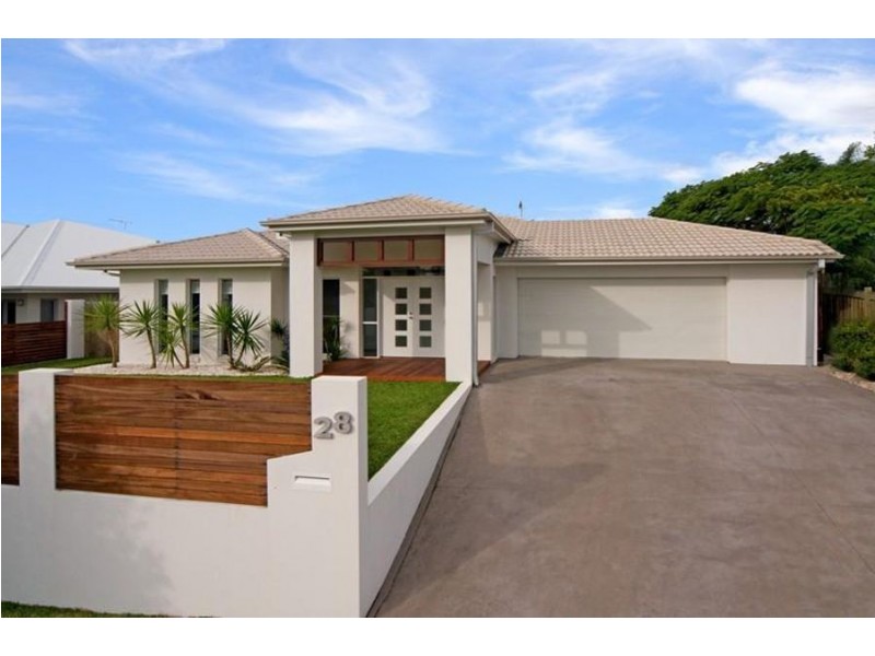 28 Senden Crescent, Manly West QLD 4179