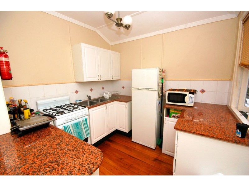 29 Park Road West, Dutton Park QLD 4102