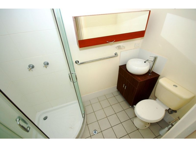 29 Park Road West, Dutton Park QLD 4102