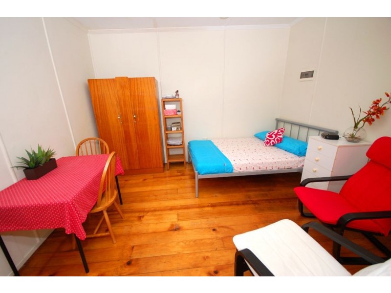 29 Park Road West, Dutton Park QLD 4102