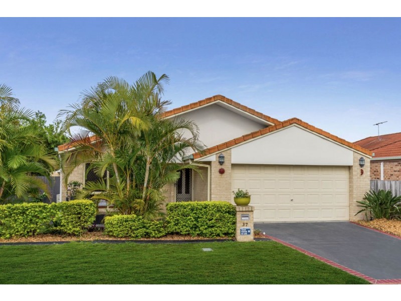 37 Campbell Street, Wakerley QLD 4154