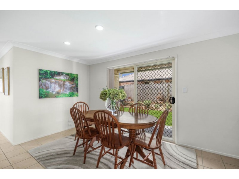 37 Campbell Street, Wakerley QLD 4154