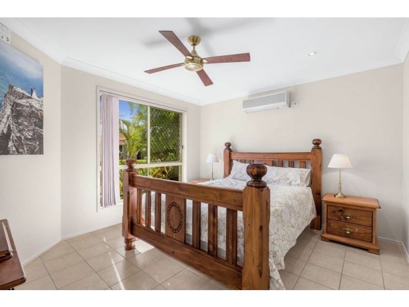37 Campbell Street, Wakerley QLD 4154