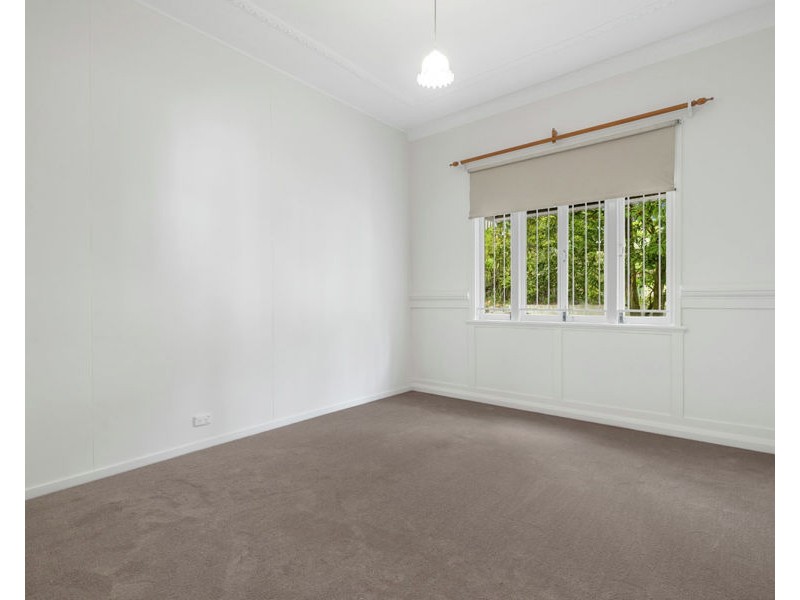 28 Bellevue St, Highgate Hill QLD 4101