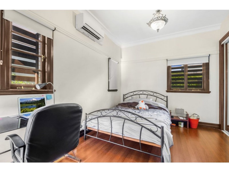 4/11 Waverley Street, Annerley QLD 4103